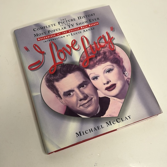 Book | Hardcover Large Book | Complete Picture History Of I LOVE LUCY Collector - Picture 10 of 10